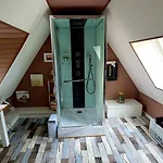 Bed & Breakfast La Longère Des Nuits De Varenne