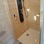 Bed & Breakfast La Longère Des Nuits De Varenne 3*