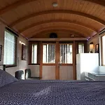La Longère Des Nuits De Varenne Bed & Breakfast Muchedent