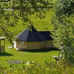 La Longere Des Nuits De Varenne Bed & Breakfast 3*
