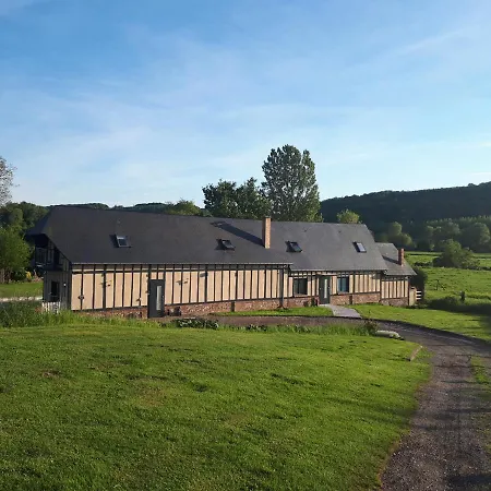 Bed & Breakfast La Longère Des Nuits De Varenne