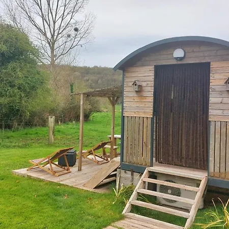 La Longere Des Nuits De Varenne Bed & Breakfast