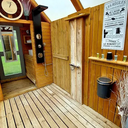 La Longere Des Nuits De Varenne Bed & Breakfast 3*