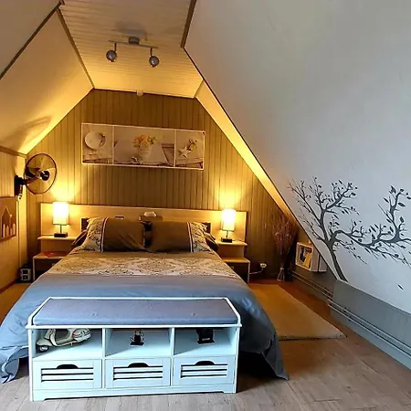 Bed & Breakfast La Longere Des Nuits De Varenne 3*