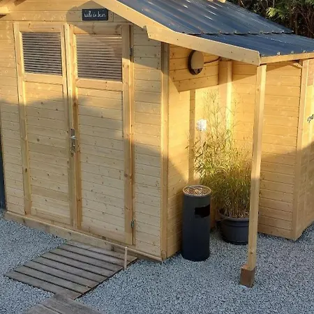 La Longère Des Nuits De Varenne 3*