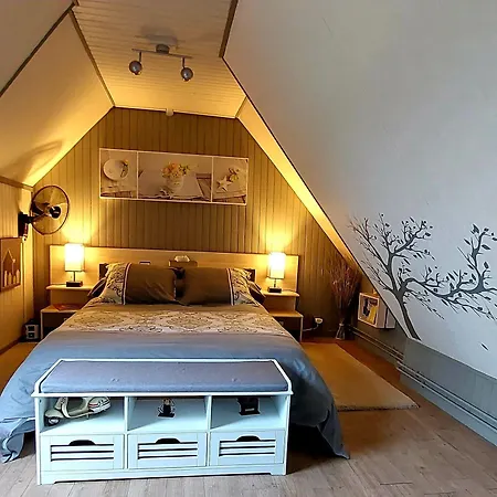 La Longere Des Nuits De Varenne Bed & Breakfast 3*