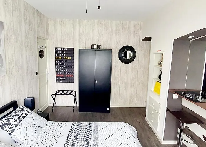 Bed & Breakfast La Longere Des Nuits De Varenne Muchedent