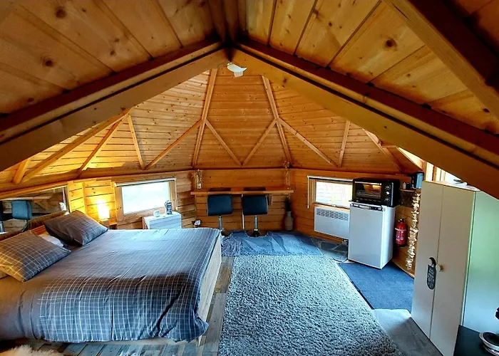 Bed & Breakfast La Longere Des Nuits De Varenne