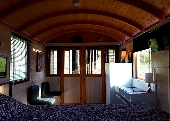 Bed & Breakfast La Longere Des Nuits De Varenne