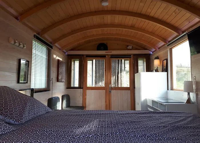 Bed & Breakfast La Longere Des Nuits De Varenne