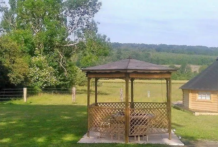 Bed & Breakfast La Longere Des Nuits De Varenne 3*